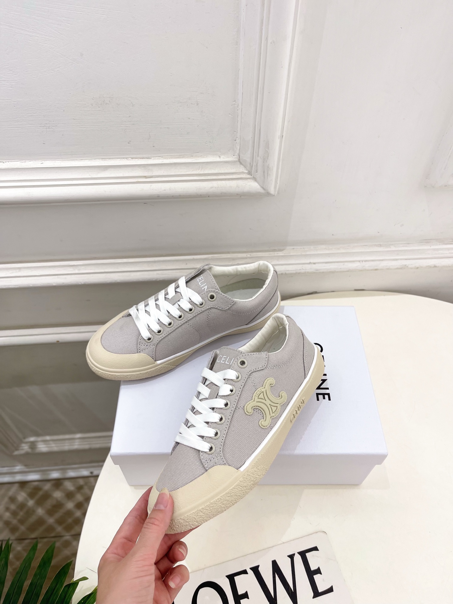 CELINE  | 赛琳  26𝐬𝐬 💛2026春夏新品凯旋门ALAN帆布低帮休闲运动鞋 上新！🔜 BS