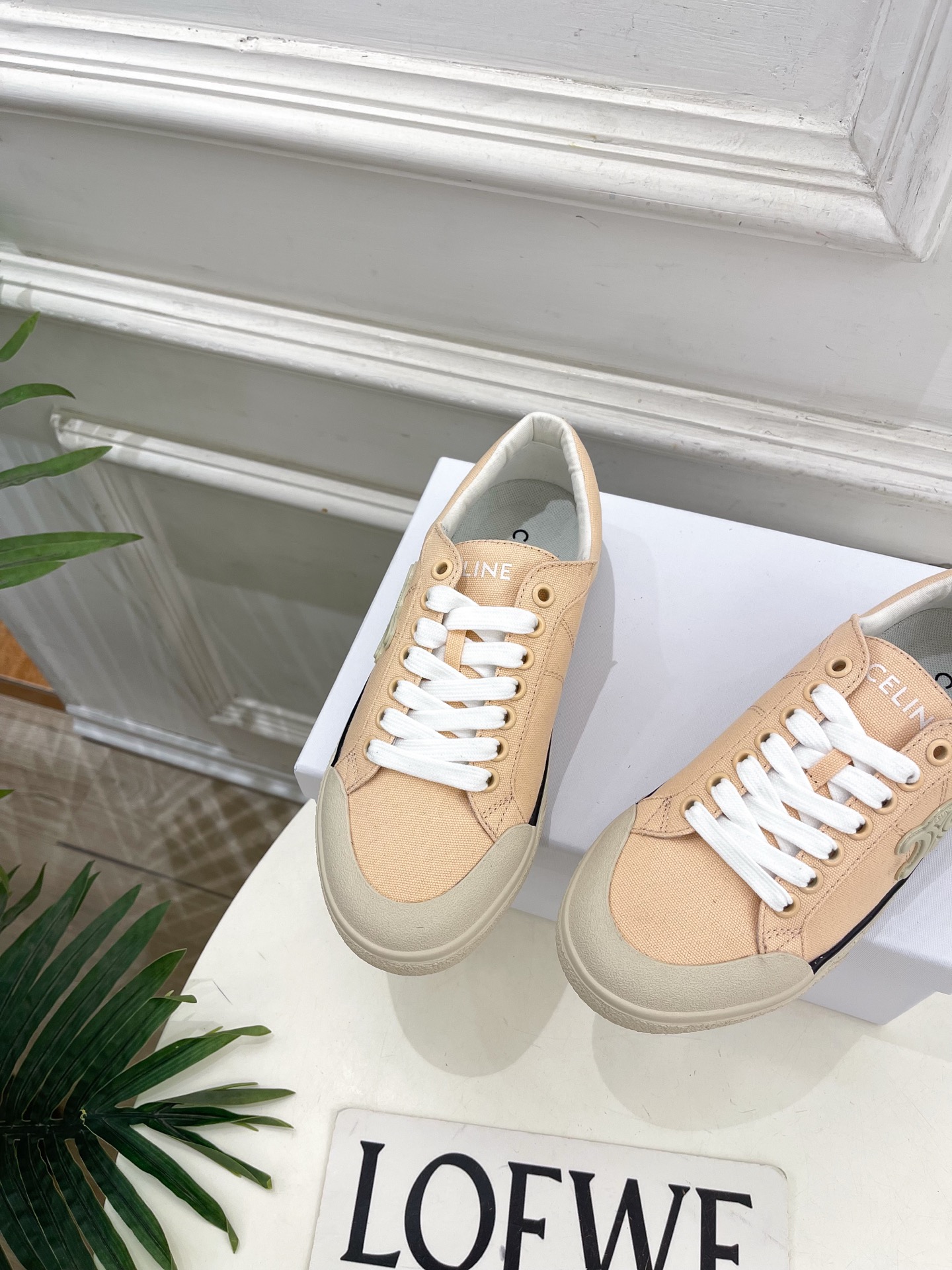 CELINE  | 赛琳  26𝐬𝐬 💛2026春夏新品凯旋门ALAN帆布低帮休闲运动鞋 上新！🔜 BS