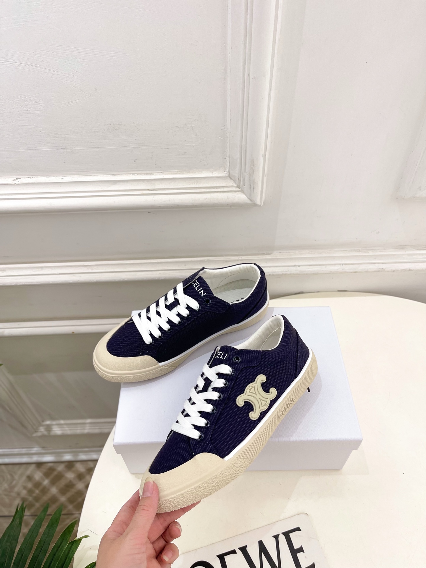 CELINE  | 赛琳  26𝐬𝐬 💛2026春夏新品凯旋门ALAN帆布低帮休闲运动鞋 上新！🔜 BS