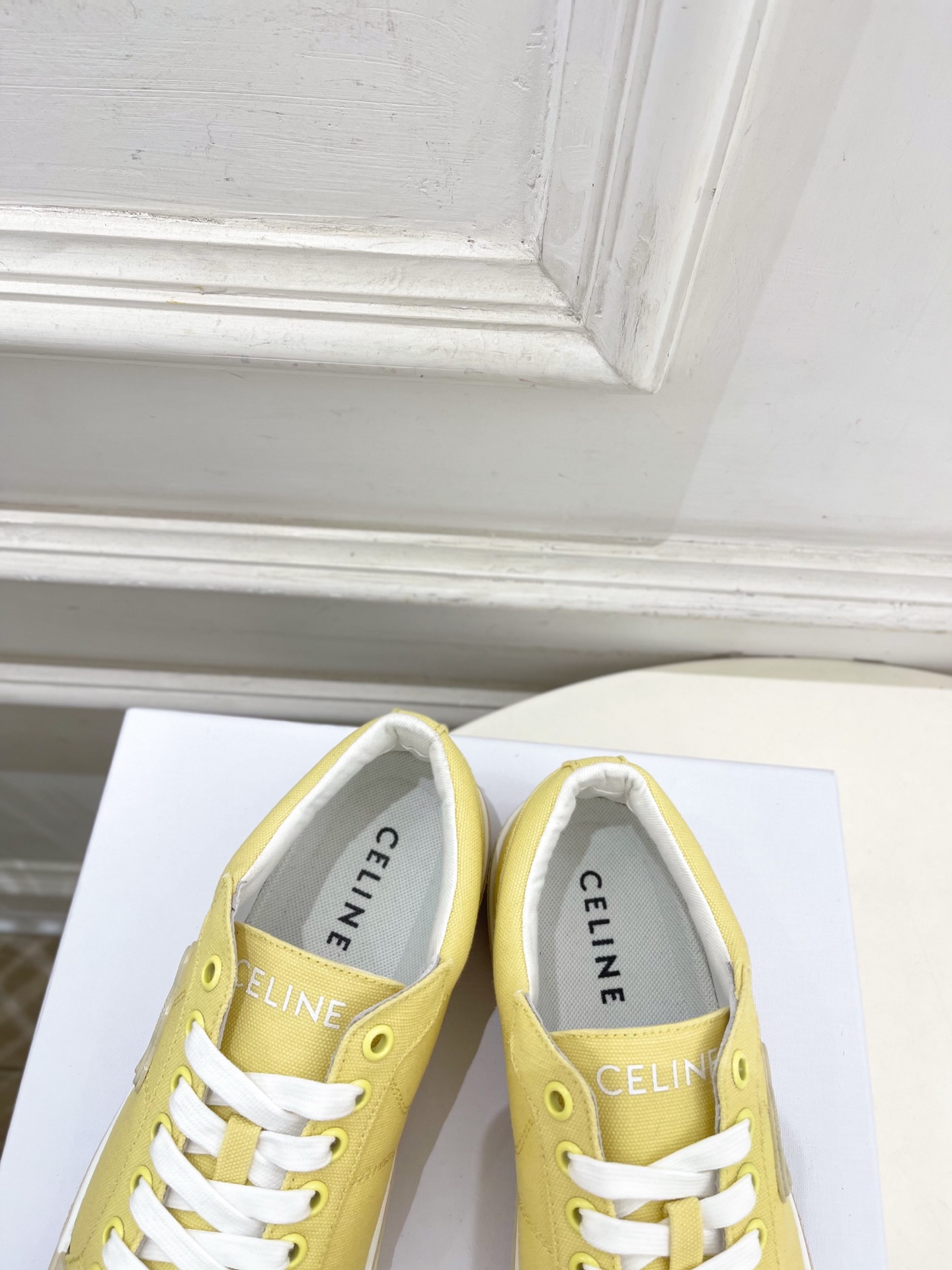 CELINE  | 赛琳  26𝐬𝐬 💛2026春夏新品凯旋门ALAN帆布低帮休闲运动鞋 上新！🔜 BS