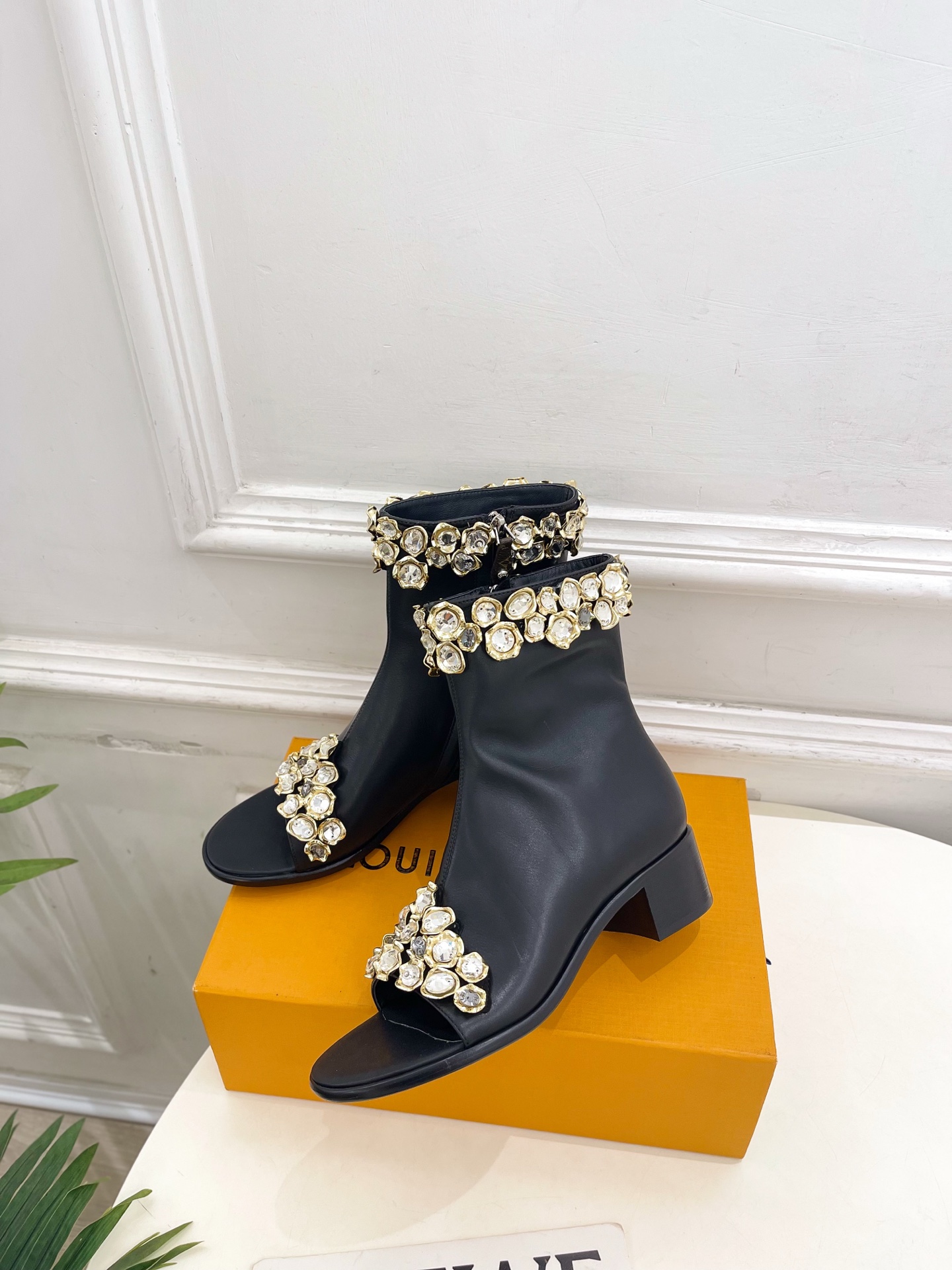Designer Women Shoes