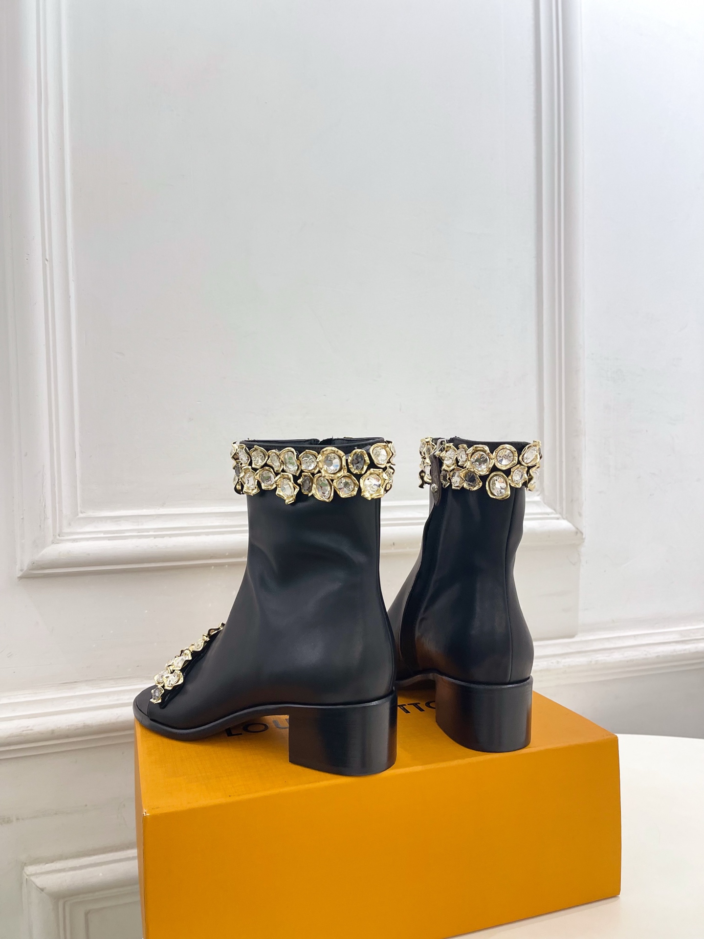 Designer Women Shoes