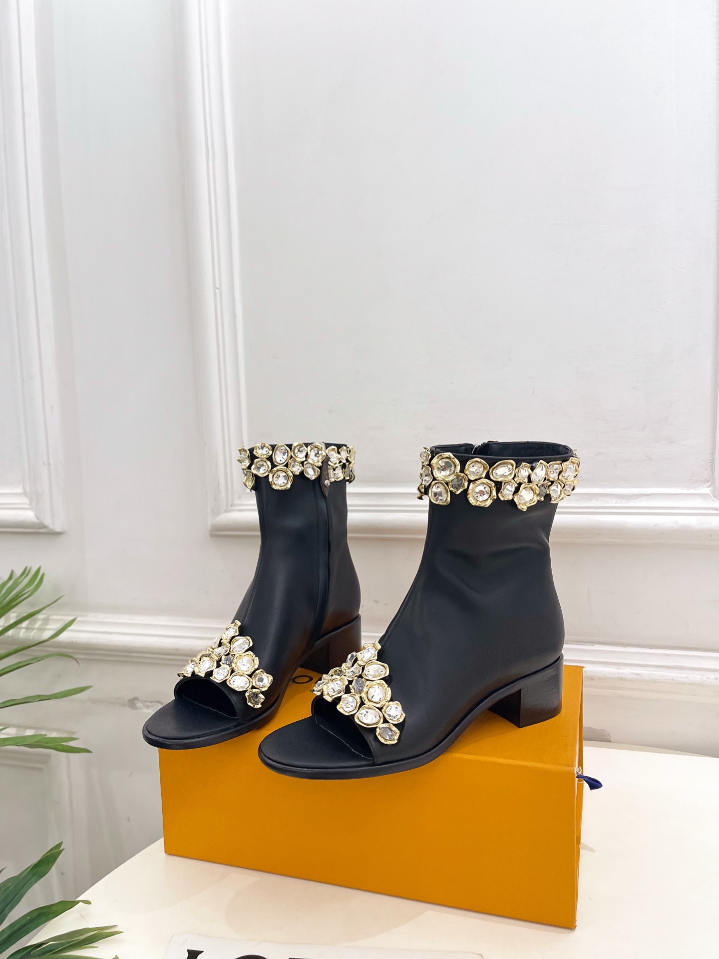 Designer Women Shoes
