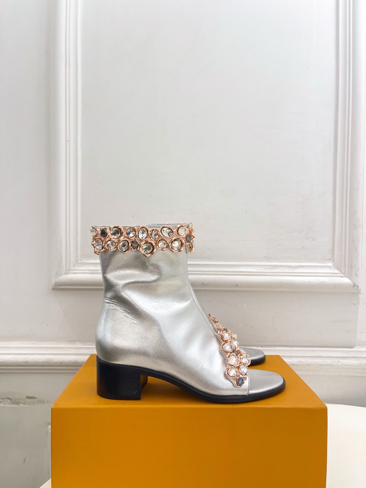 Designer Women Shoes
