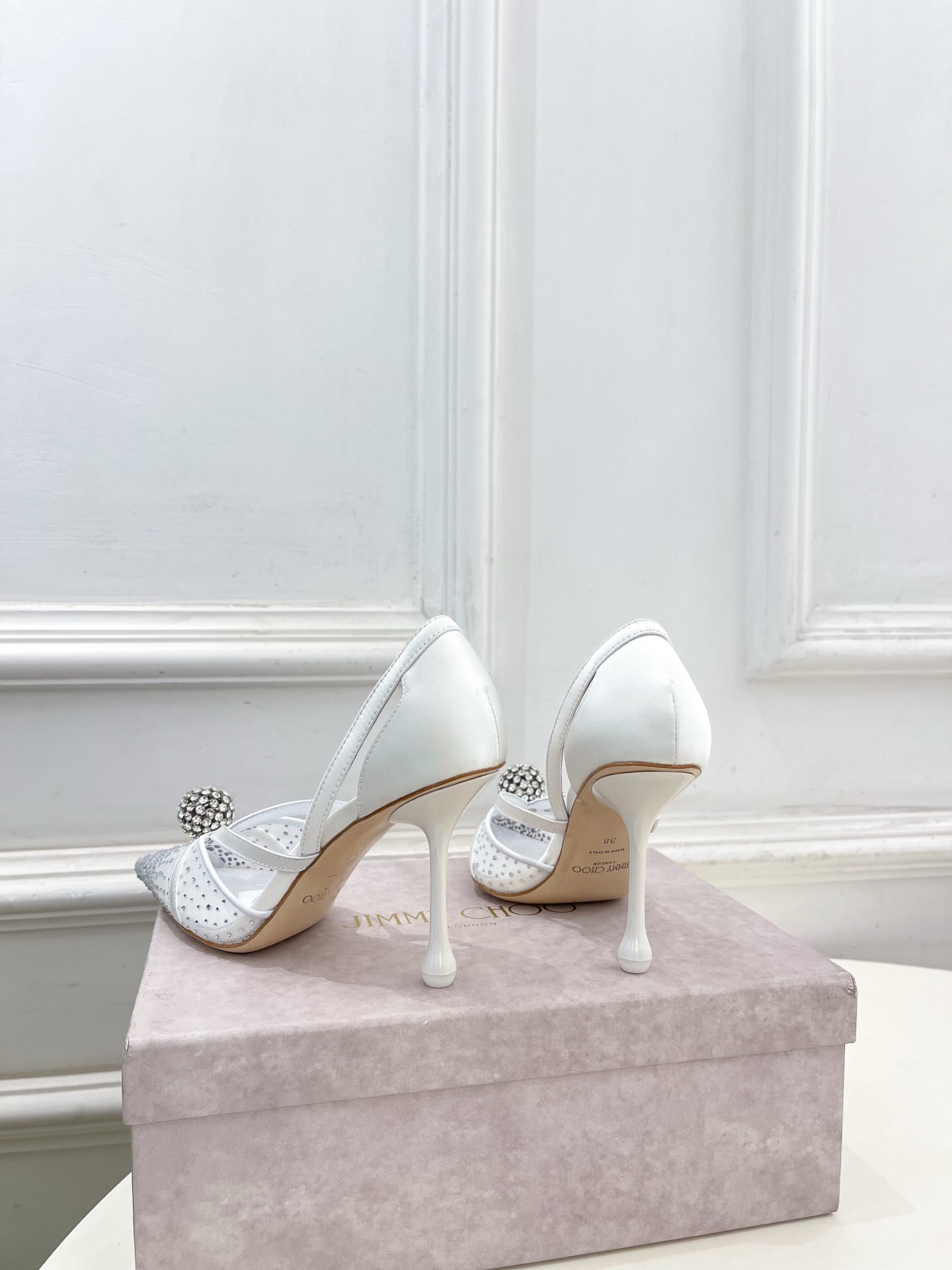 JimmyChoo 吉米周 26𝐬𝐬 ——— ✨ 2026春夏新品 专柜最新JC水钻球网纱尖头高跟 JimmyChoo 吉米周 26𝐬𝐬 ——— ✨ 2026春夏新品 专柜最新JC水钻球网纱尖头高跟