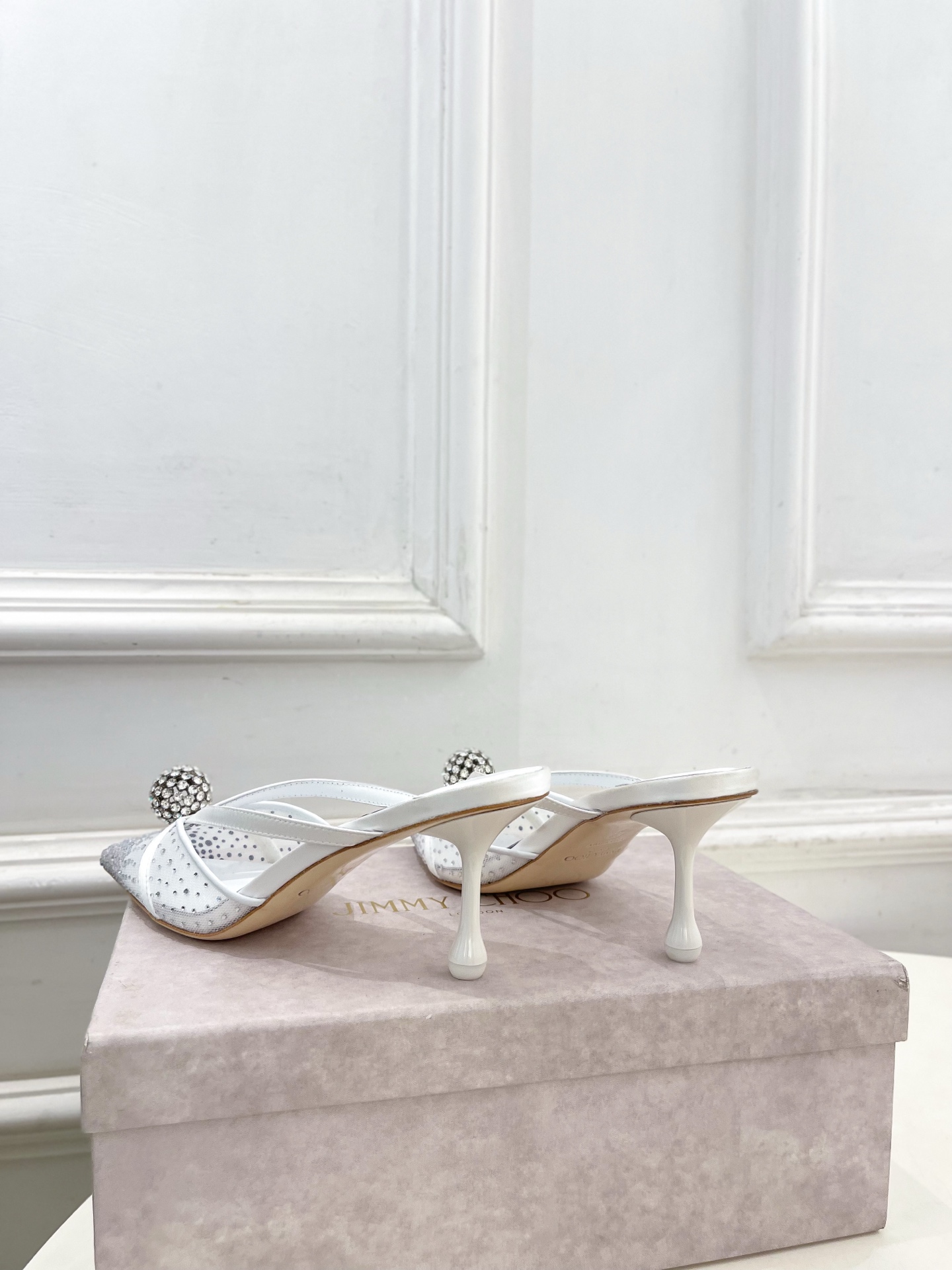 JimmyChoo 吉米周 26𝐬𝐬 ——— ✨ 2026春夏新品 专柜最新JC水钻球网纱尖头高跟 JimmyChoo 吉米周 26𝐬𝐬 ——— ✨ 2026春夏新品 专柜最新JC水钻球网纱尖头高跟