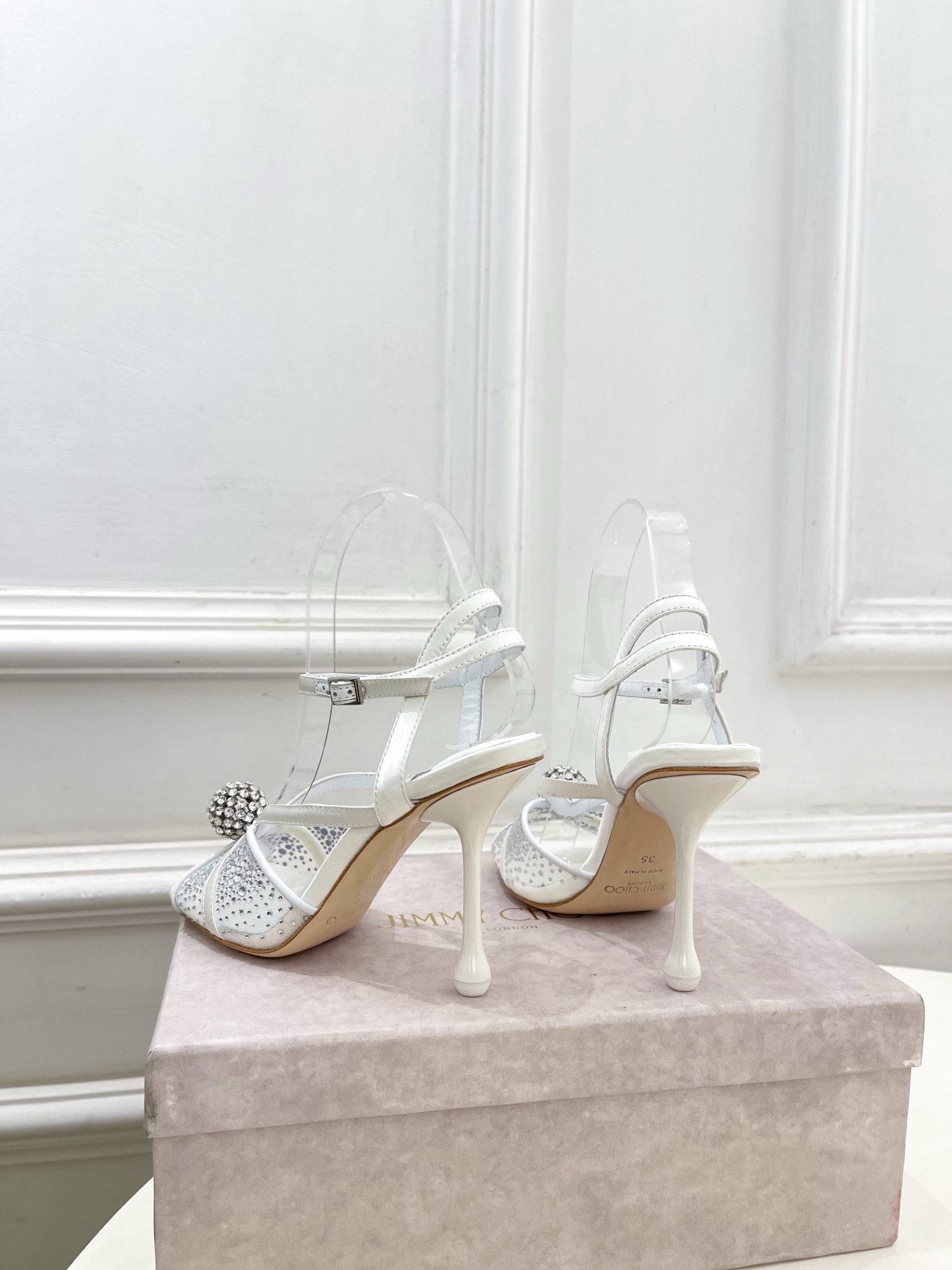 JimmyChoo 吉米周 26𝐬𝐬 ——— ✨ 2026春夏新品 专柜最新JC水钻球网纱高跟凉鞋 JimmyChoo 吉米周 26𝐬𝐬 ——— ✨ 2026春夏新品 专柜最新JC水钻球网纱高跟凉鞋