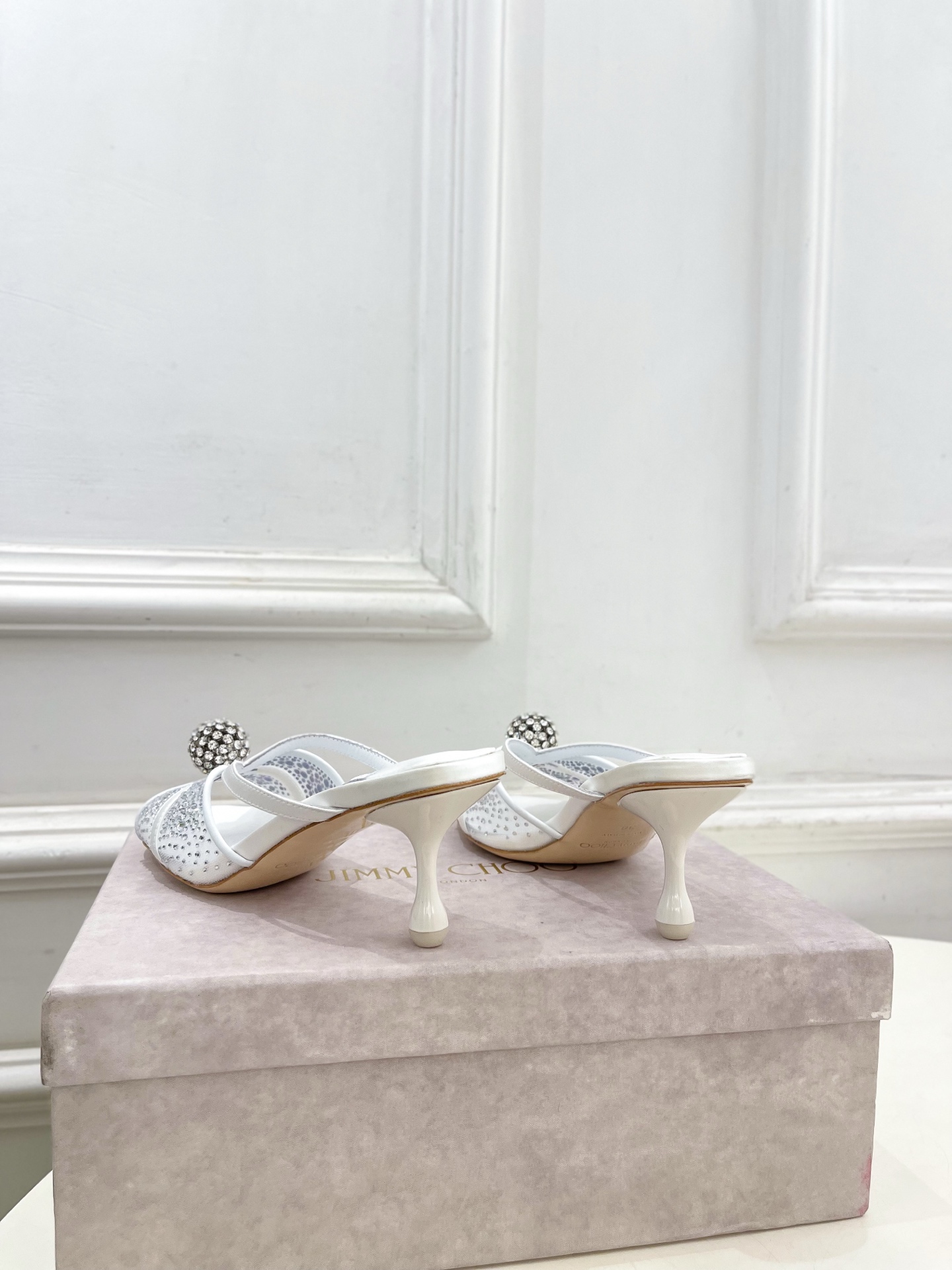 JimmyChoo 吉米周 26𝐬𝐬 ———    ✨ 2026春夏新品 专柜最新JC水钻球网纱高跟拖鞋