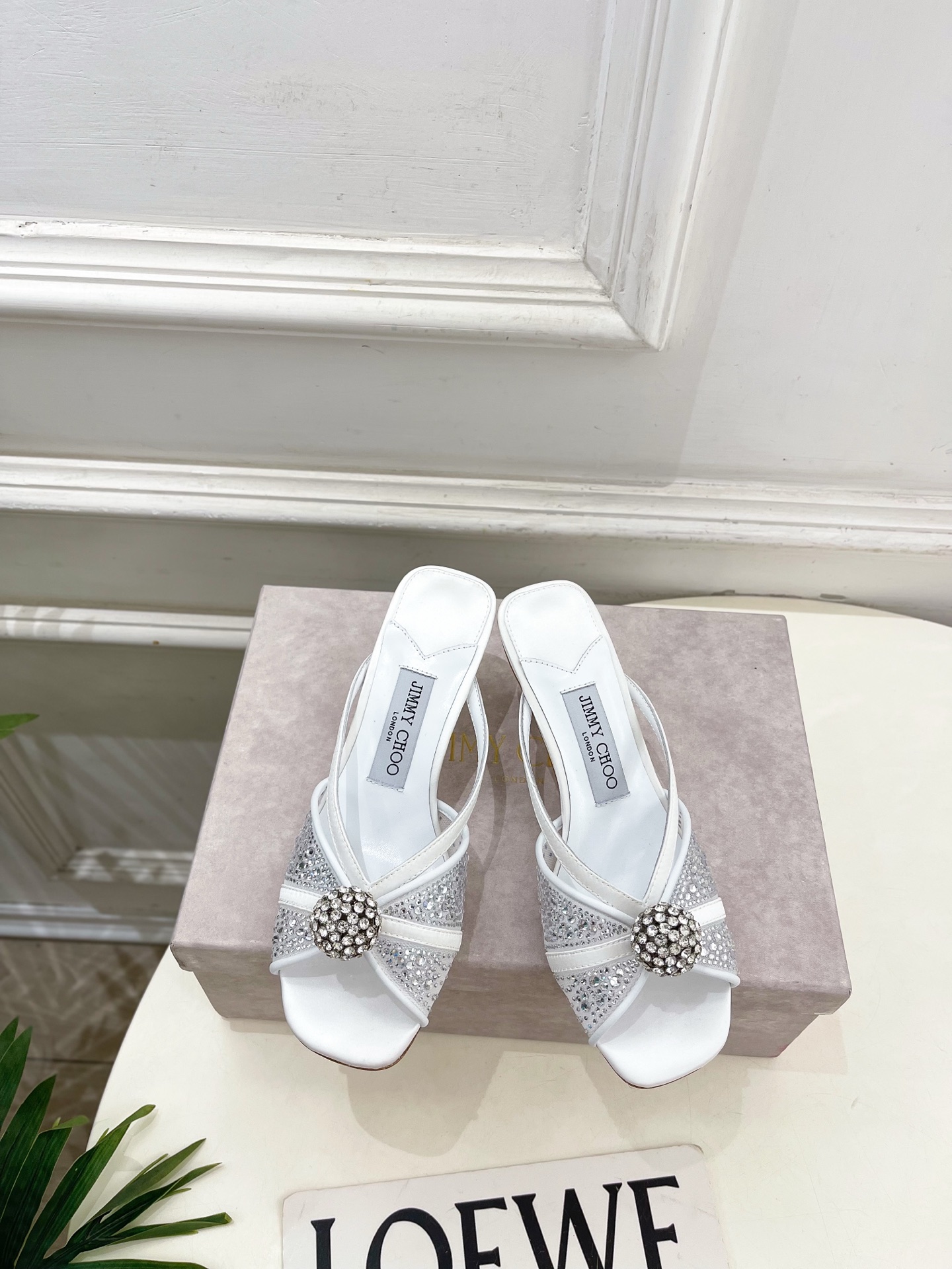 JimmyChoo 吉米周 26𝐬𝐬 ———    ✨ 2026春夏新品 专柜最新JC水钻球网纱高跟拖鞋