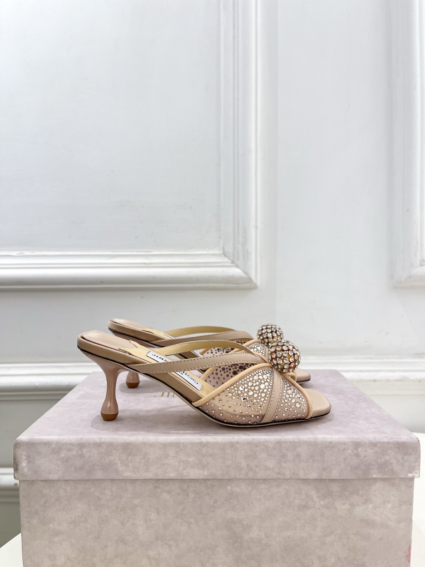 JimmyChoo 吉米周 26𝐬𝐬 ——— ✨ 2026春夏新品 专柜最新JC水钻球网纱高跟拖鞋 JimmyChoo 吉米周 26𝐬𝐬 ——— ✨ 2026春夏新品 专柜最新JC水钻球网纱高跟拖鞋