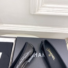 𝐂𝐇𝐀𝐍𝐄𝐋 | 小香 26𝐬𝐬 🦋2026 春夏新品 专柜经典走秀款 小香双C拼色菱格蝴蝶结芭蕾 𝐂𝐇𝐀𝐍𝐄𝐋 | 小香 26𝐬𝐬 🦋2026 春夏新品 专柜经典走秀款 小香双C拼色菱格蝴蝶结芭蕾