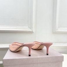 JimmyChoo 吉米周 26𝐬𝐬 ——— ✨ 2026春夏新品 专柜最新款 JC蕾丝金属头尖头 JimmyChoo 吉米周 26𝐬𝐬 ——— ✨ 2026春夏新品 专柜最新款 JC蕾丝金属头尖头
