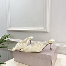 JimmyChoo 吉米周 26𝐬𝐬 ——— ✨ 2026春夏新品 专柜最新款 JC蕾丝金属头尖头 JimmyChoo 吉米周 26𝐬𝐬 ——— ✨ 2026春夏新品 专柜最新款 JC蕾丝金属头尖头