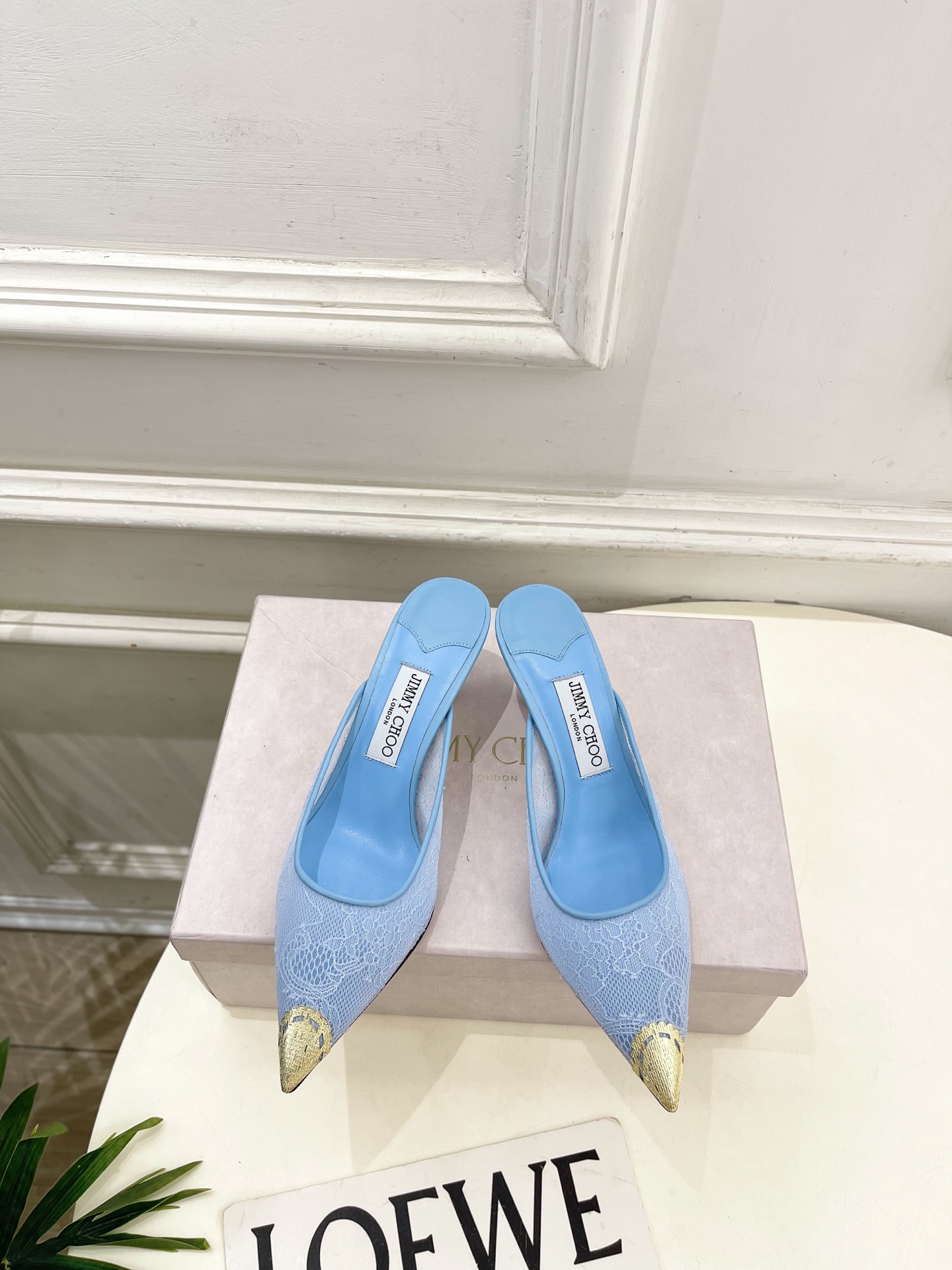 JimmyChoo 吉米周 26𝐬𝐬 ———    ✨ 2026春夏新品 专柜最新款 JC蕾丝金属头尖头
