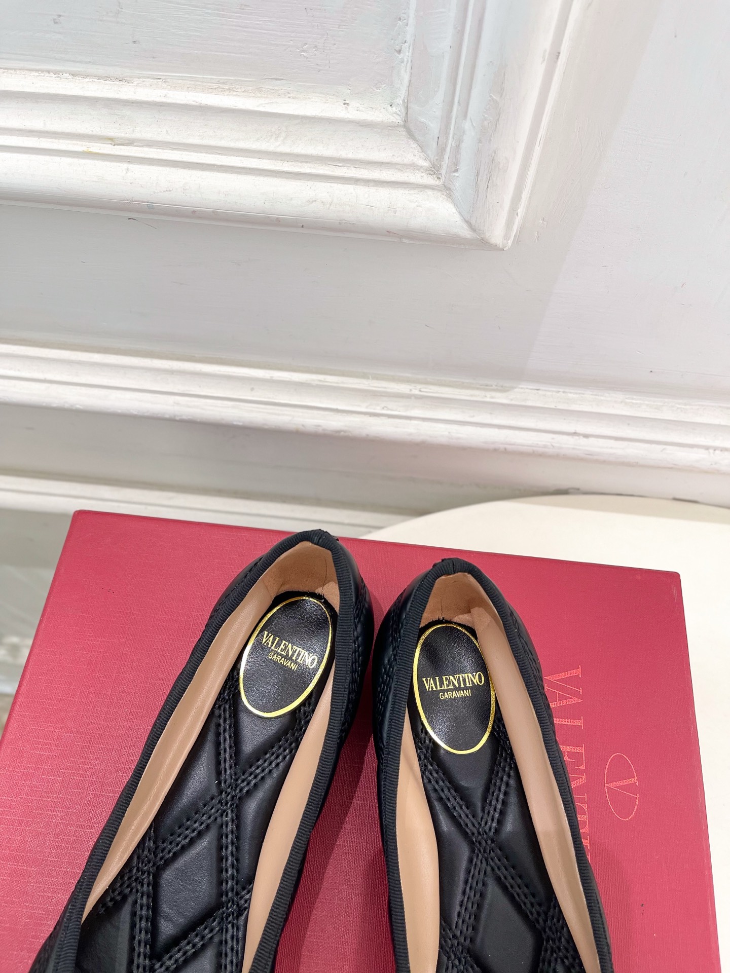 Valentino 华伦天奴 26𝐬𝐬2026春夏新品 VT菱格纹蝴蝶结芭蕾舞鞋上新☑️————————