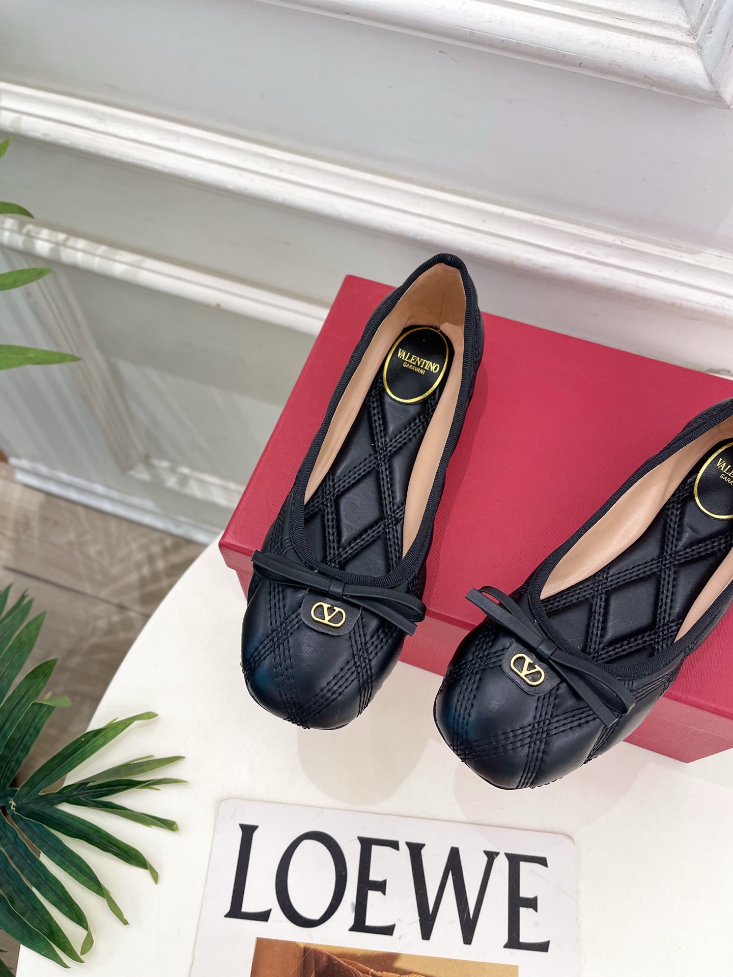 Valentino 华伦天奴 26𝐬𝐬2026春夏新品 VT菱格纹蝴蝶结芭蕾舞鞋上新☑️————————