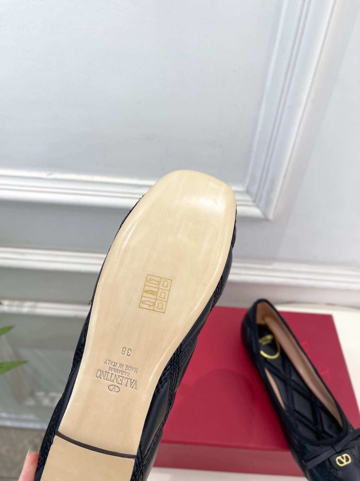 Valentino 华伦天奴 26𝐬𝐬2026春夏新品 VT菱格纹蝴蝶结芭蕾舞鞋上新☑️————————