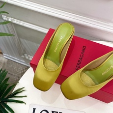 Ferragamo|菲拉格慕26𝐬𝐬2026春夏新品 极简异形金属跟半拖鞋 火爆上新! 这鞋绝对是黑马 Ferragamo|菲拉格慕26𝐬𝐬2026春夏新品 极简异形金属跟半拖鞋 火爆上新! 这鞋绝对是黑马