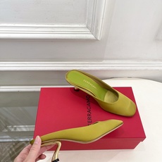 Ferragamo|菲拉格慕26𝐬𝐬2026春夏新品 极简异形金属跟半拖鞋 火爆上新! 这鞋绝对是黑马 Ferragamo|菲拉格慕26𝐬𝐬2026春夏新品 极简异形金属跟半拖鞋 火爆上新! 这鞋绝对是黑马