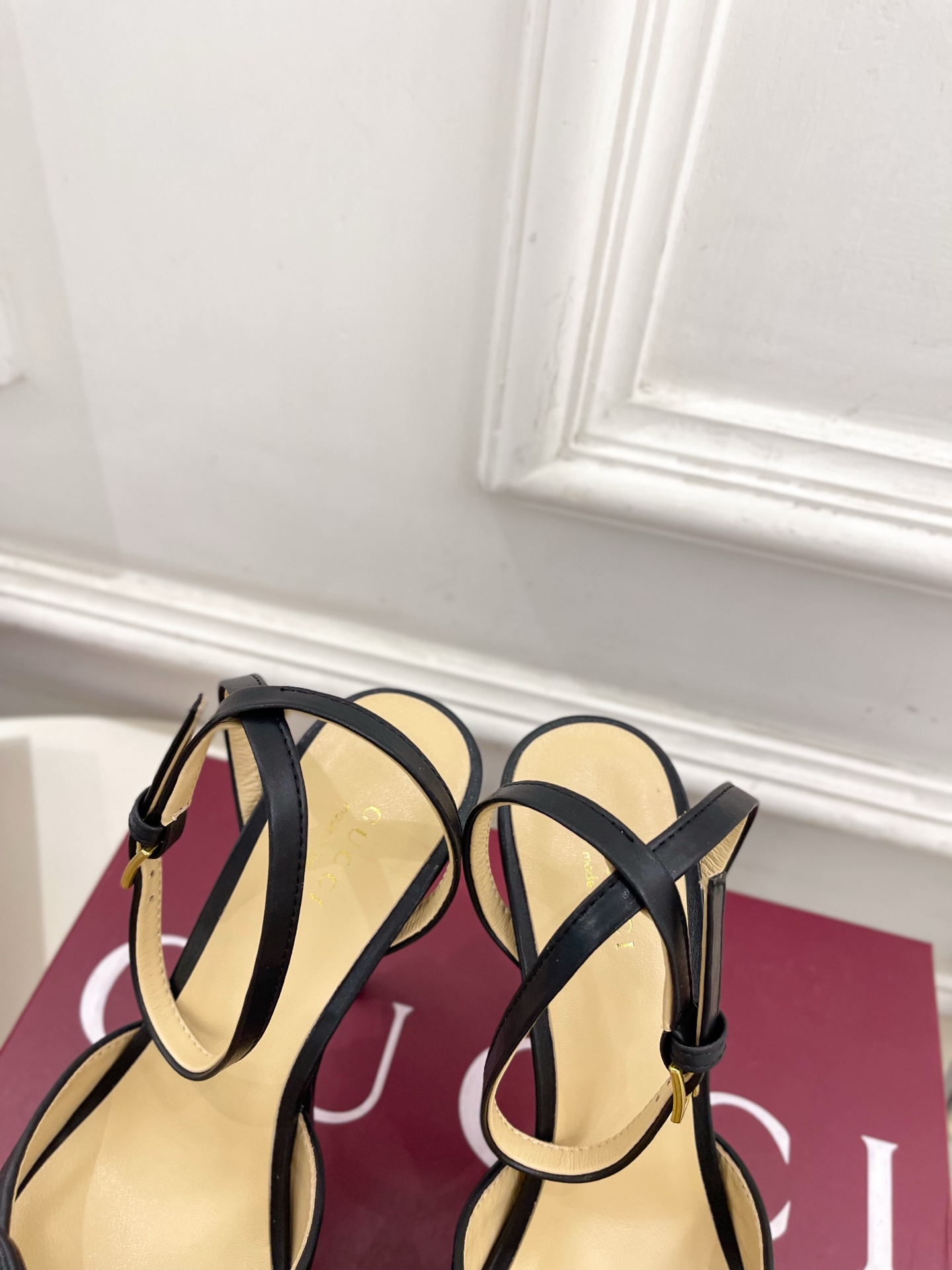 Gucci |  古驰  26𝐬𝐬 ⭐️ G家 主打系列终于面世，狠货值得期待！原有的经典 创造新设计 