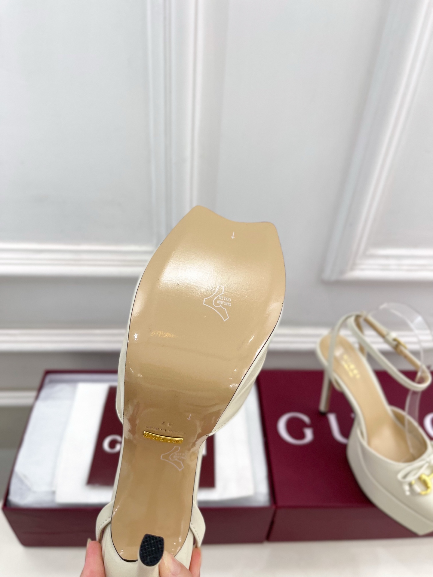 Gucci |  古驰  26𝐬𝐬 ⭐️ G家 主打系列终于面世，狠货值得期待！原有的经典 创造新设计 