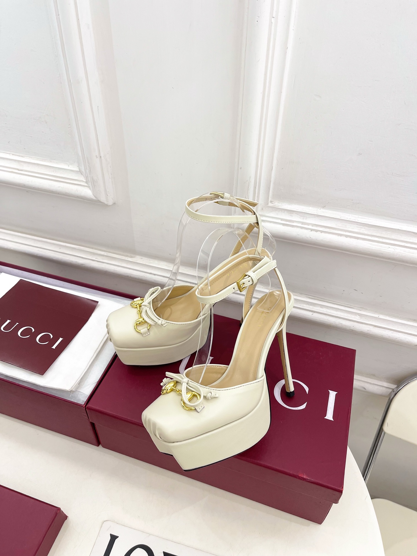 Gucci |  古驰  26𝐬𝐬 ⭐️ G家 主打系列终于面世，狠货值得期待！原有的经典 创造新设计 