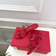 Ferragamo|菲拉格慕26𝐬𝐬2026春夏新品 经典小猫跟蝴蝶结拖鞋 火爆上新! 这鞋绝对是黑马 Ferragamo|菲拉格慕26𝐬𝐬2026春夏新品 经典小猫跟蝴蝶结拖鞋 火爆上新! 这鞋绝对是黑马