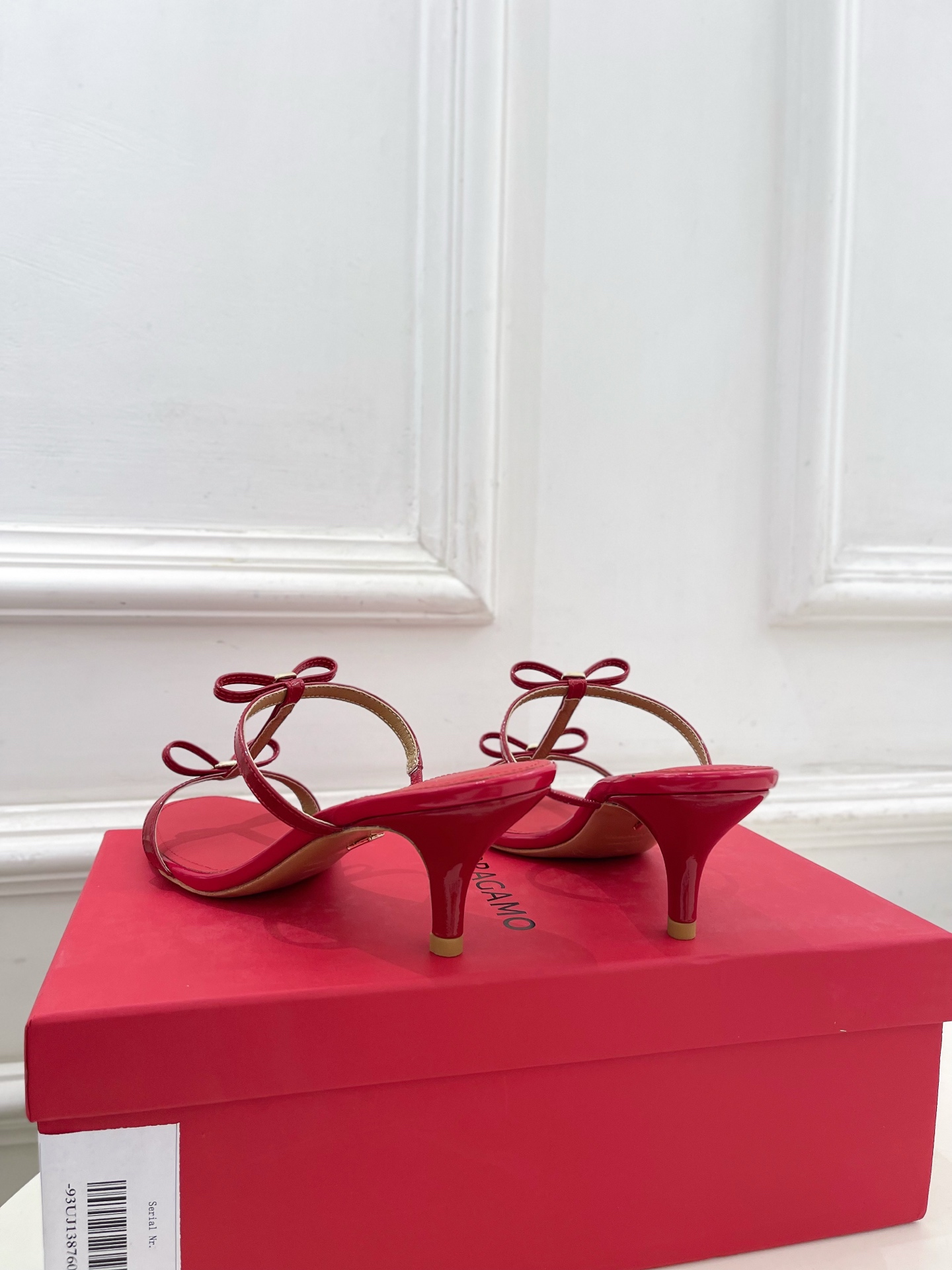 Ferragamo|菲拉格慕26𝐬𝐬2026春夏新品 经典小猫跟蝴蝶结拖鞋 火爆上新! 这鞋绝对是黑马 Ferragamo|菲拉格慕26𝐬𝐬2026春夏新品 经典小猫跟蝴蝶结拖鞋 火爆上新! 这鞋绝对是黑马