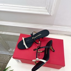 Ferragamo|菲拉格慕26𝐬𝐬2026春夏新品 经典小猫跟蝴蝶结拖鞋 火爆上新! 这鞋绝对是黑马 Ferragamo|菲拉格慕26𝐬𝐬2026春夏新品 经典小猫跟蝴蝶结拖鞋 火爆上新! 这鞋绝对是黑马