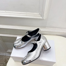 Maison Margiela· 马吉拉26𝐬𝐬 2026春夏新品MM6 分趾粗跟玛丽珍鞋 —————— Maison Margiela· 马吉拉26𝐬𝐬 2026春夏新品MM6 分趾粗跟玛丽珍鞋 ——————