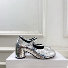 Maison Margiela· 马吉拉26𝐬𝐬 2026春夏新品MM6 分趾粗跟玛丽珍鞋 —————— Maison Margiela· 马吉拉26𝐬𝐬 2026春夏新品MM6 分趾粗跟玛丽珍鞋 ——————