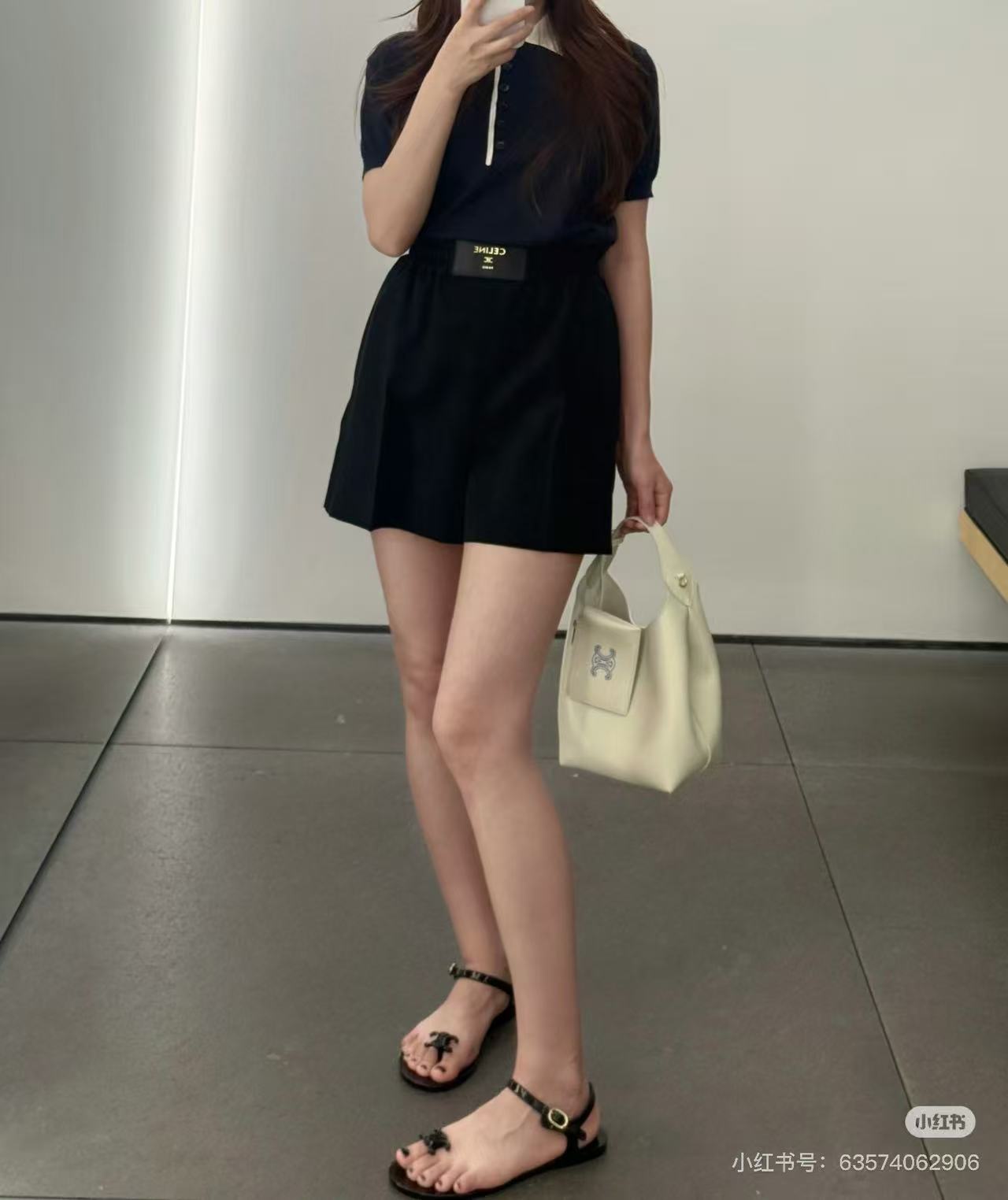 NO:816169,Upper foot matching demonstration, split-toe shoes19860909上脚搭配示范,分趾鞋,Women's Shoes