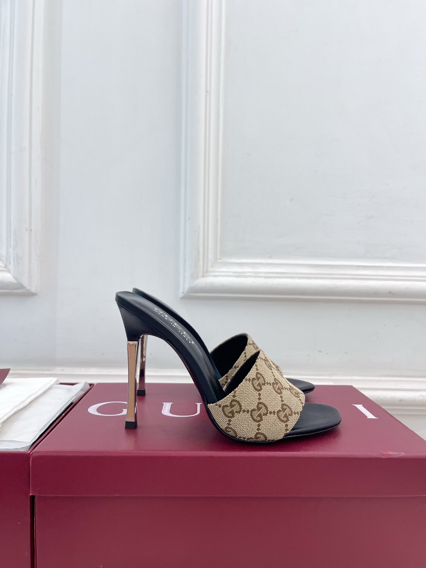 Designer Slide Sandal