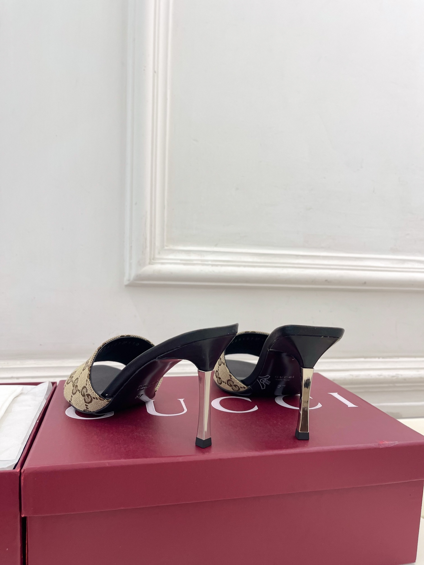 Designer Slide Sandal