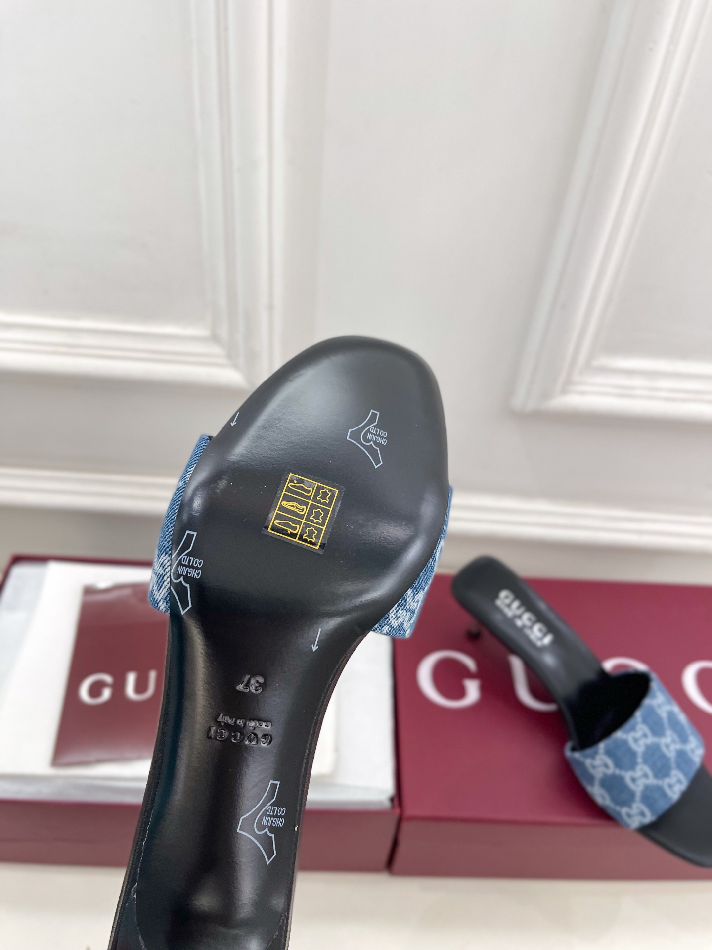 Designer Slide Sandal