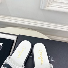 𝐂𝐇𝐀𝐍𝐄𝐋 | 小香 26𝐬𝐬 🦋2026 春夏新品 专柜经典走秀款 小香双C编织镂空厚底拖鞋 𝐂𝐇𝐀𝐍𝐄𝐋 | 小香 26𝐬𝐬 🦋2026 春夏新品 专柜经典走秀款 小香双C编织镂空厚底拖鞋