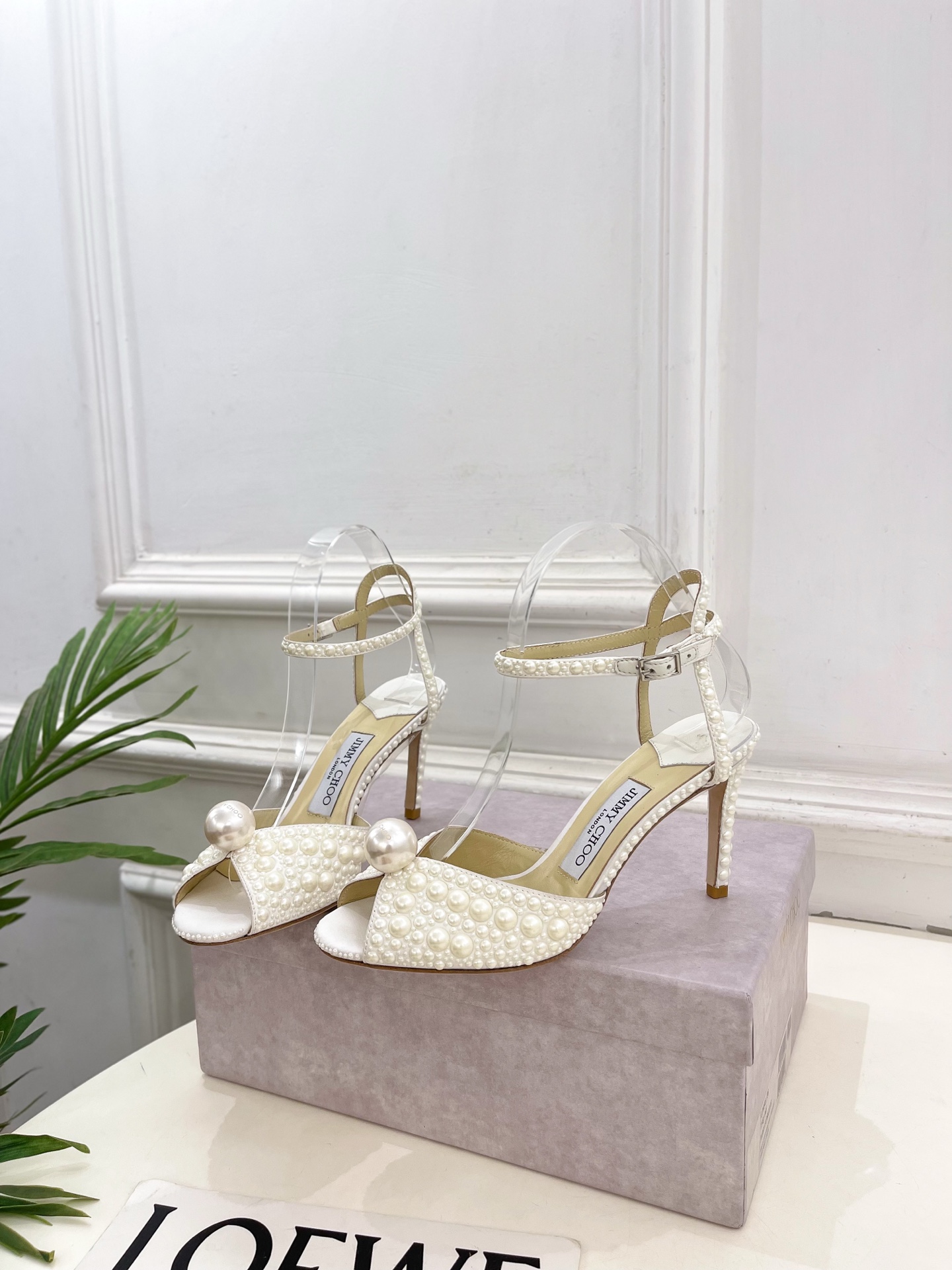 JimmyChoo 吉米周 26𝐬𝐬 ———    ✨ 2026春夏新品 专柜最新款 JC经典珍珠鱼嘴高
