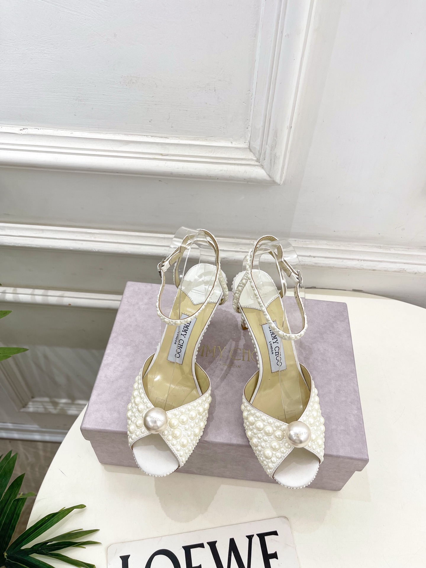 JimmyChoo 吉米周 26𝐬𝐬 ———    ✨ 2026春夏新品 专柜最新款 JC经典珍珠鱼嘴高