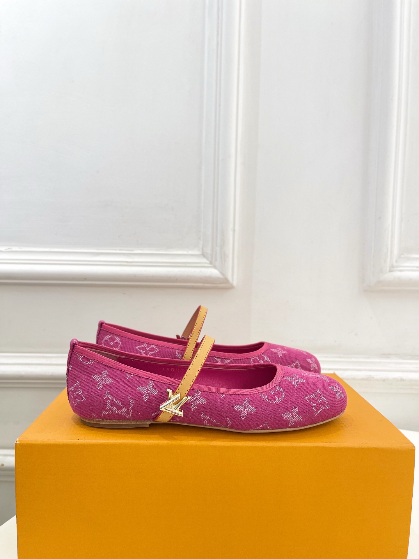 Designer Women Shoes