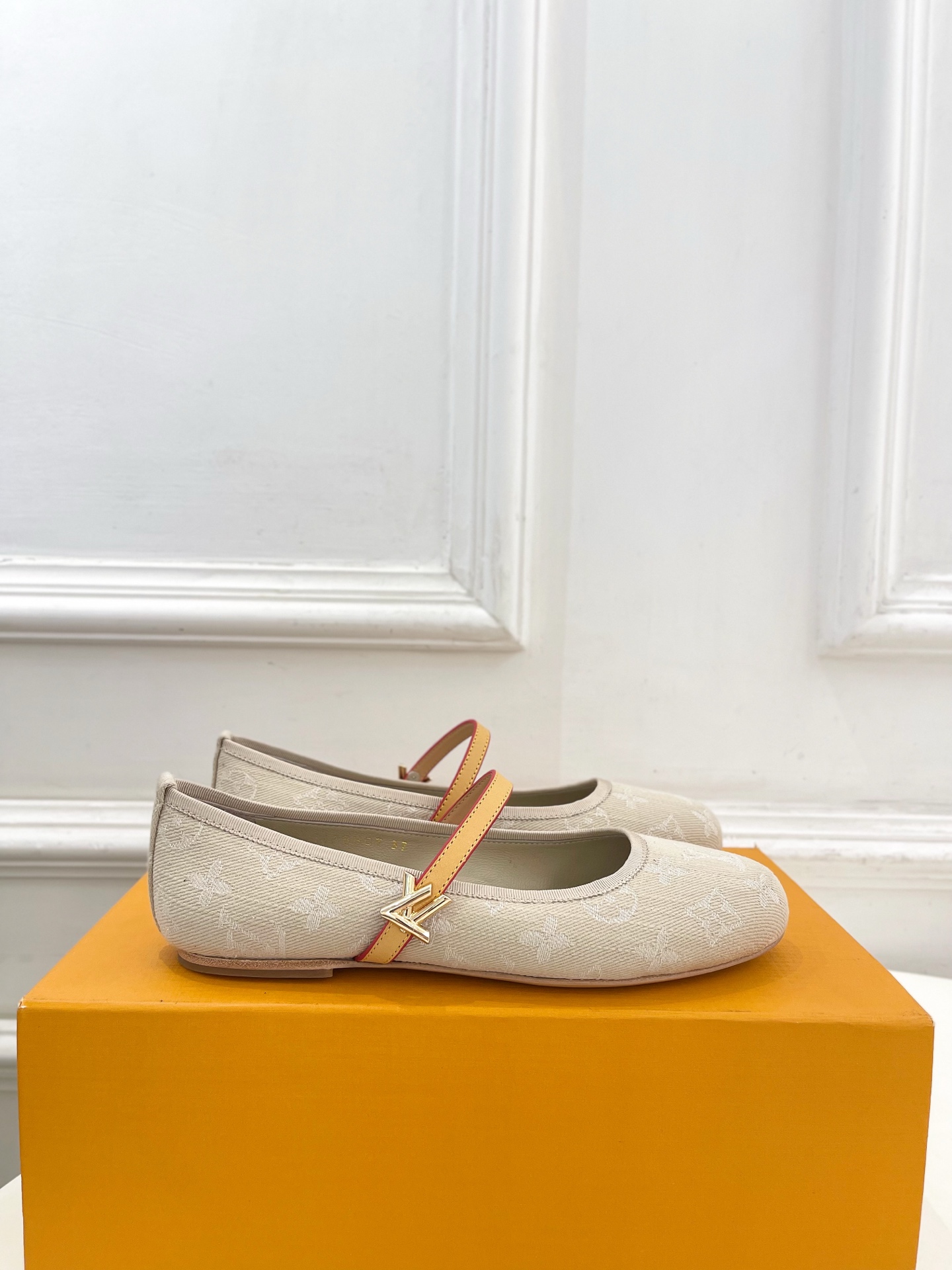 Designer Women Shoes