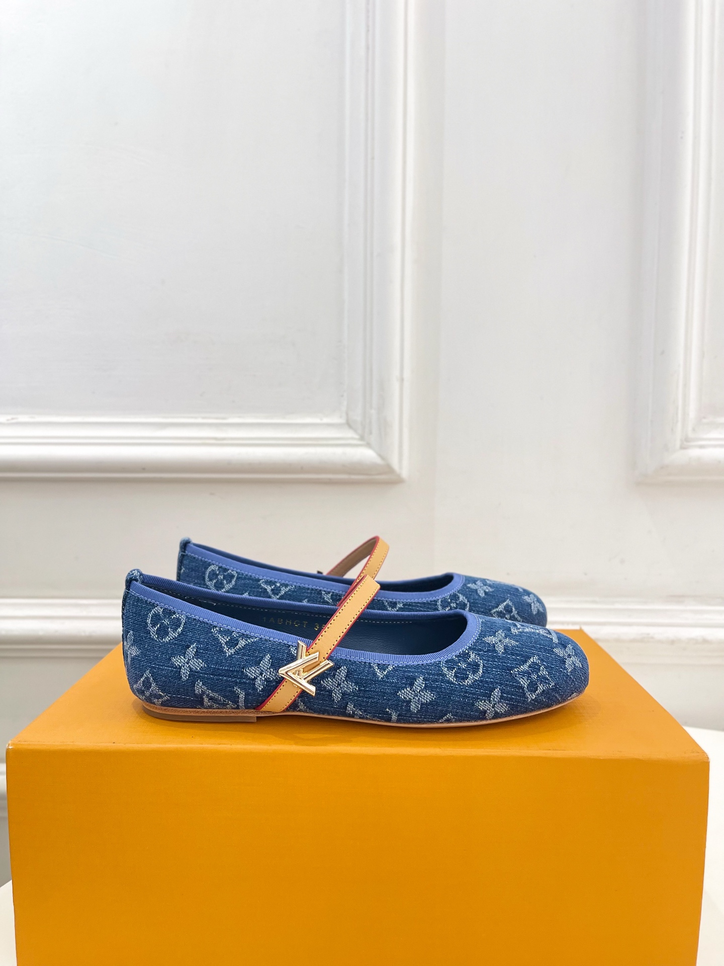 Designer Women Shoes