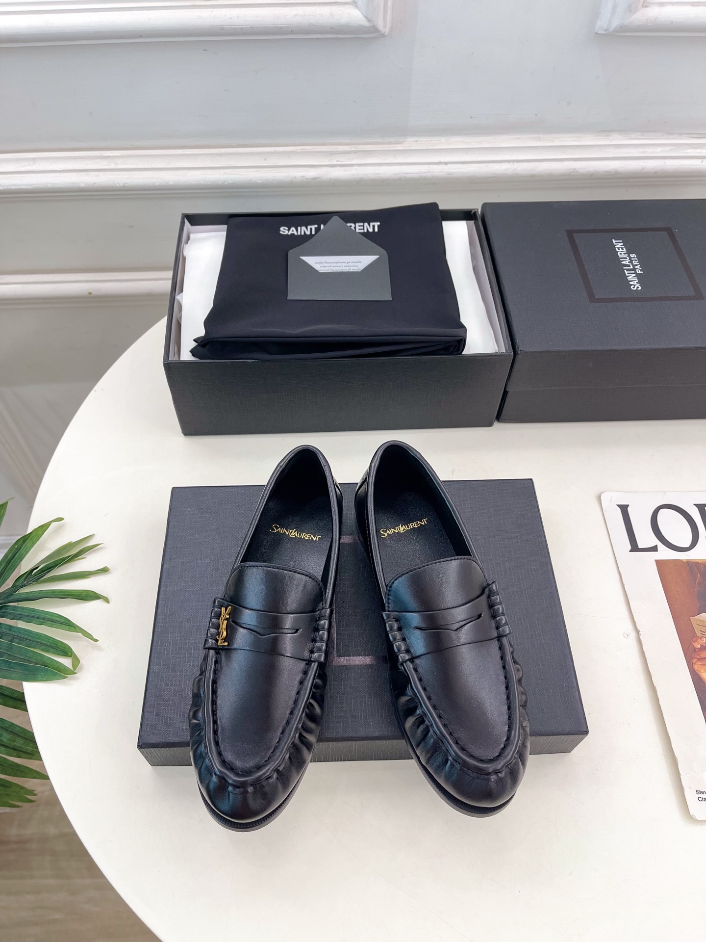 SAIN*LAURENT  圣罗兰  26𝐬𝐬 ☘️2026春夏新品LE LOAFER褶皱乐福鞋 小皮鞋