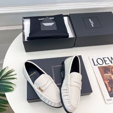 SAIN*LAURENT 圣罗兰 26𝐬𝐬 ☘️2026春夏新品LE LOAFER褶皱乐福鞋 小皮鞋 SAIN*LAURENT 圣罗兰 26𝐬𝐬 ☘️2026春夏新品LE LOAFER褶皱乐福鞋 小皮鞋