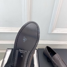 SAIN*LAURENT 圣罗兰 26𝐬𝐬 ☘️2026春夏新品LE LOAFER褶皱乐福鞋 小皮鞋 SAIN*LAURENT 圣罗兰 26𝐬𝐬 ☘️2026春夏新品LE LOAFER褶皱乐福鞋 小皮鞋
