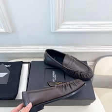 SAIN*LAURENT 圣罗兰 26𝐬𝐬 ☘️2026春夏新品LE LOAFER褶皱乐福鞋 小皮鞋 SAIN*LAURENT 圣罗兰 26𝐬𝐬 ☘️2026春夏新品LE LOAFER褶皱乐福鞋 小皮鞋