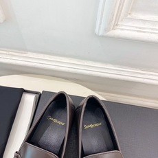 SAIN*LAURENT 圣罗兰 26𝐬𝐬 ☘️2026春夏新品LE LOAFER褶皱乐福鞋 小皮鞋 SAIN*LAURENT 圣罗兰 26𝐬𝐬 ☘️2026春夏新品LE LOAFER褶皱乐福鞋 小皮鞋