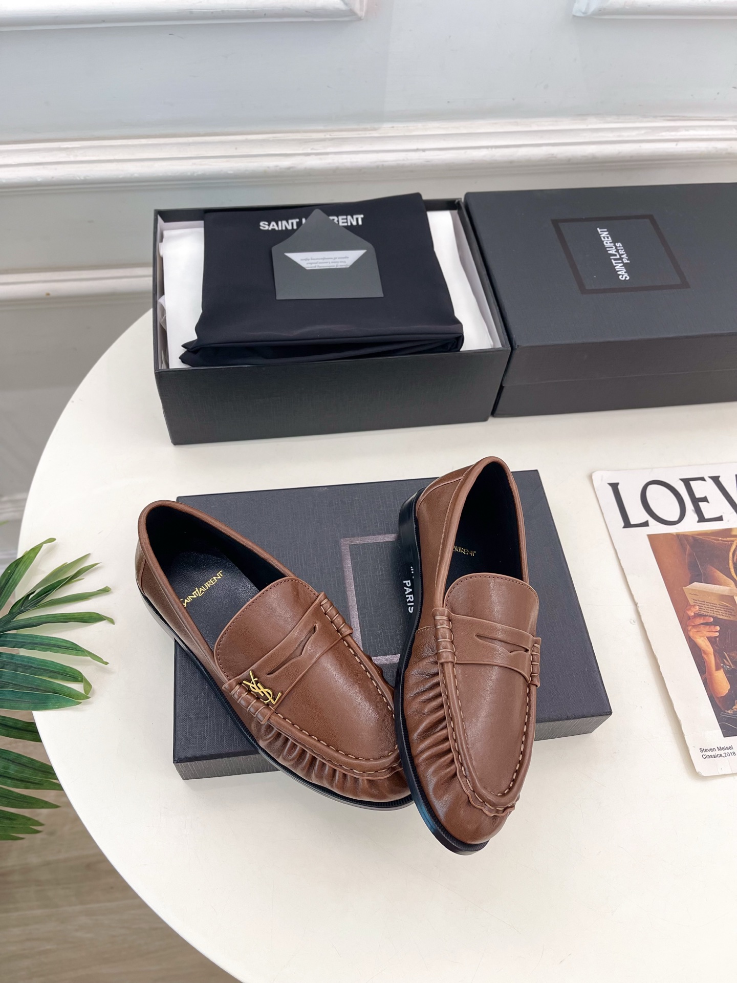 SAIN*LAURENT  圣罗兰  26𝐬𝐬 ☘️2026春夏新品LE LOAFER褶皱乐福鞋 小皮鞋