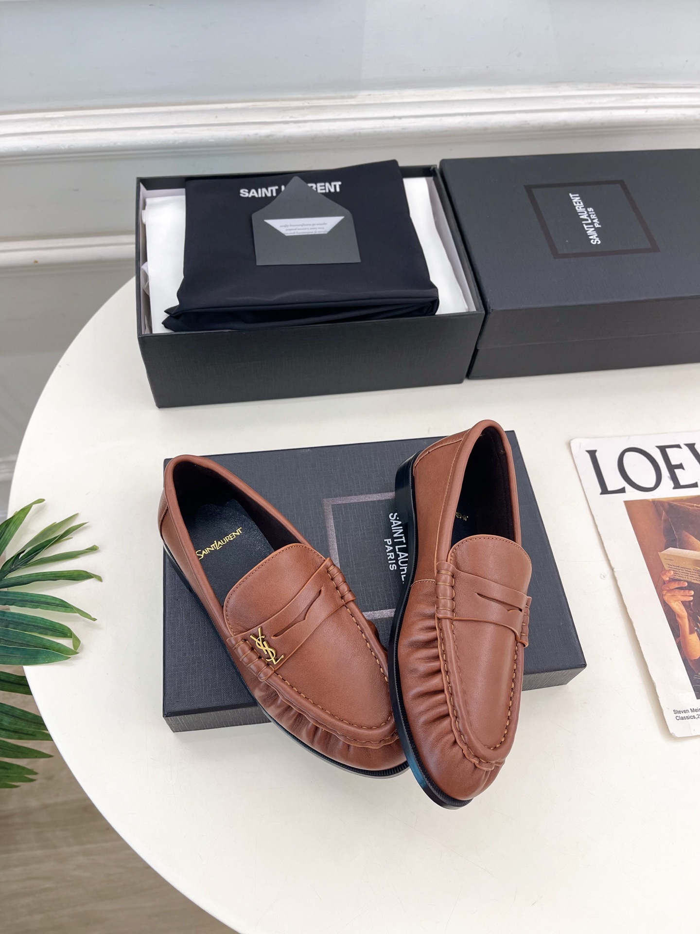 SAIN*LAURENT  圣罗兰  26𝐬𝐬 ☘️2026春夏新品LE LOAFER褶皱乐福鞋 小皮鞋