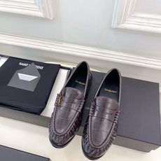SAIN*LAURENT 圣罗兰 26𝐬𝐬 ☘️2026春夏新品LE LOAFER褶皱乐福鞋 小皮鞋 SAIN*LAURENT 圣罗兰 26𝐬𝐬 ☘️2026春夏新品LE LOAFER褶皱乐福鞋 小皮鞋