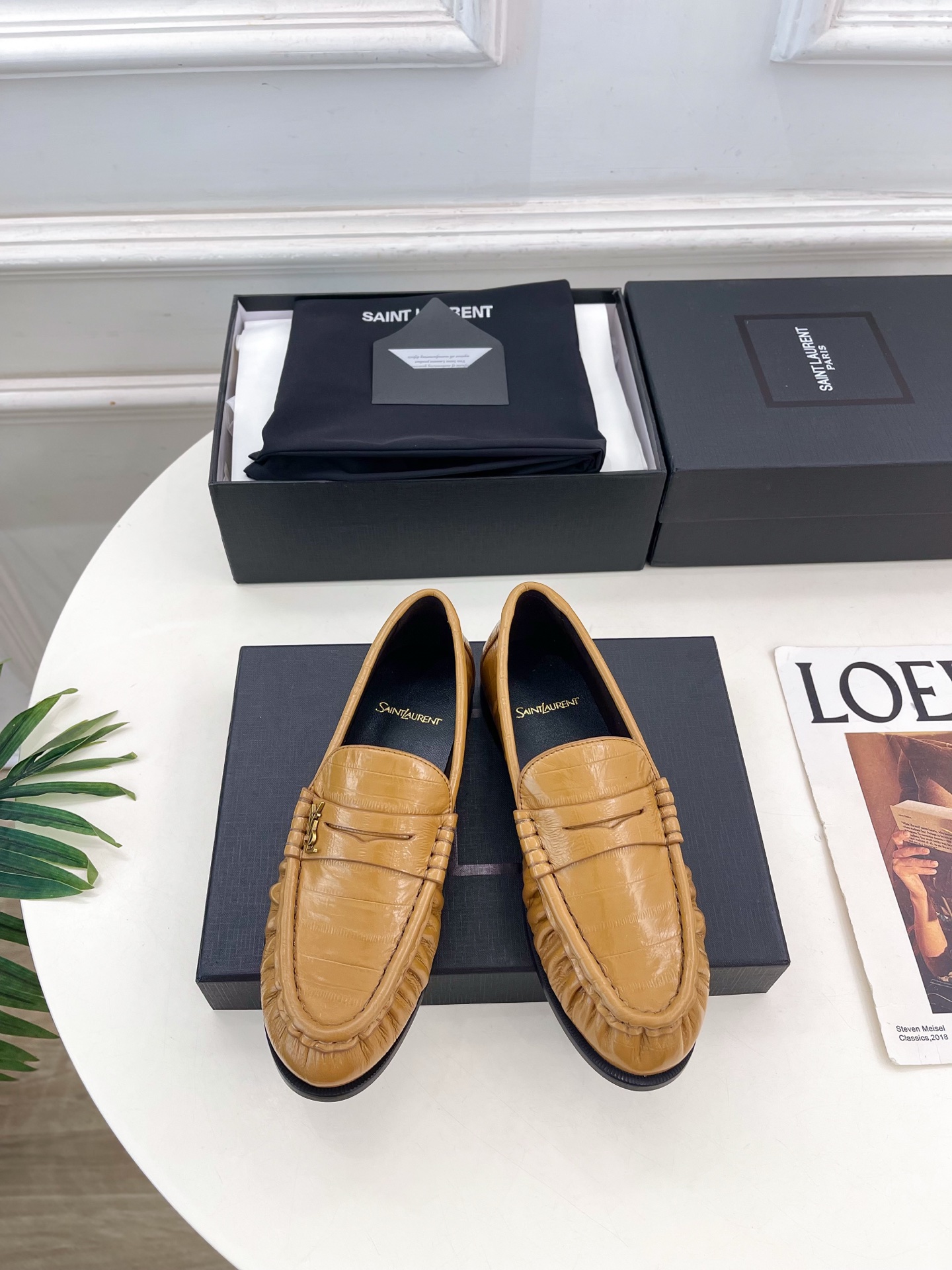 SAIN*LAURENT  圣罗兰  26𝐬𝐬 ☘️2026春夏新品LE LOAFER褶皱乐福鞋 小皮鞋
